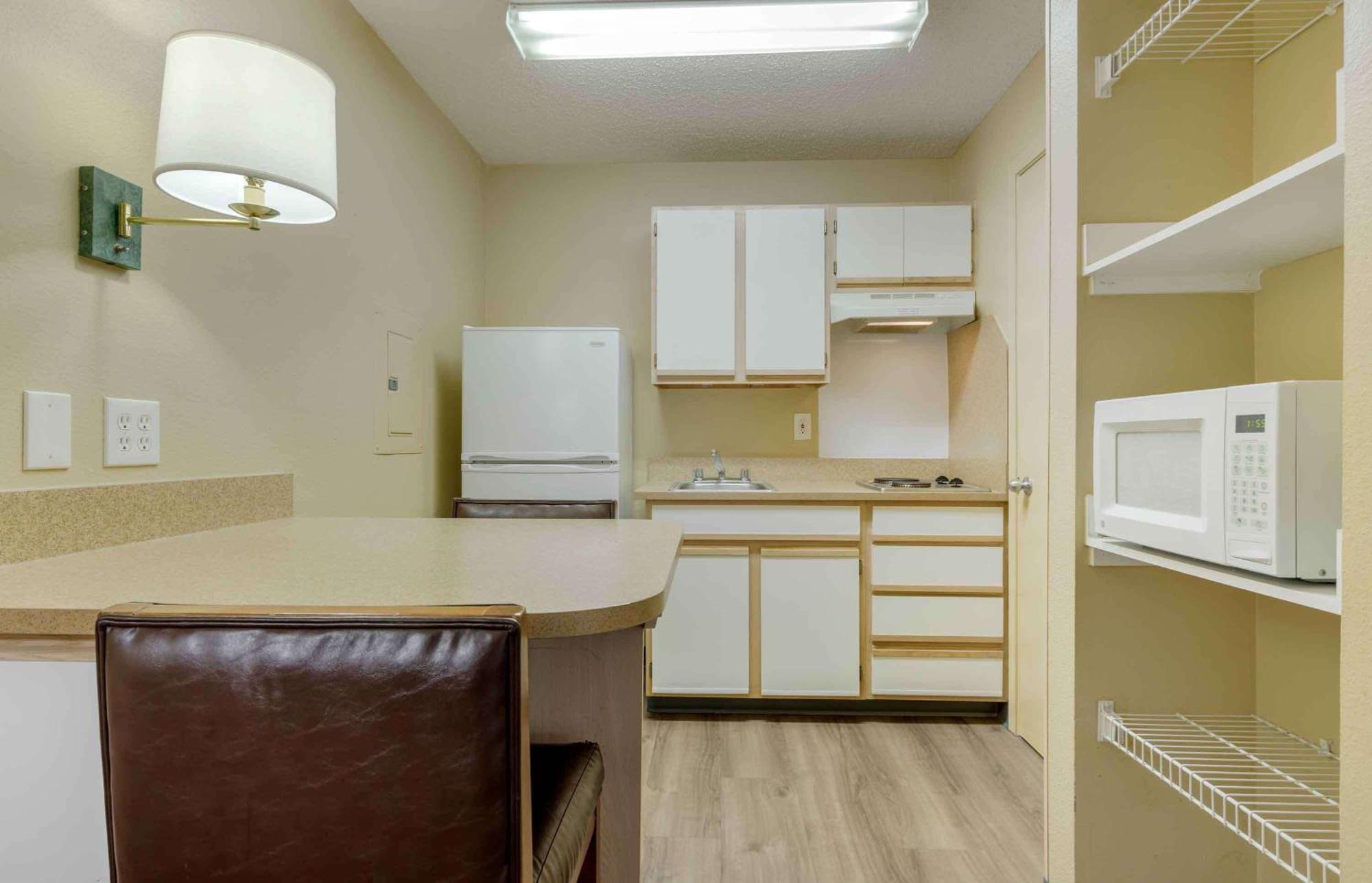 Extended Stay America Suites - Dallas - Las Colinas - Carnaby St Irving Exterior photo